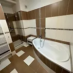 City Center Free Private Parking Apartamento Ceske Budejovice