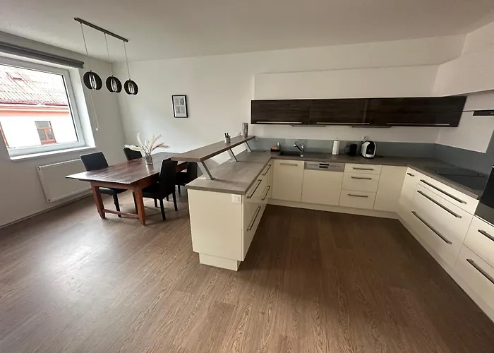 City Center Free Private Parking Апартаменты *